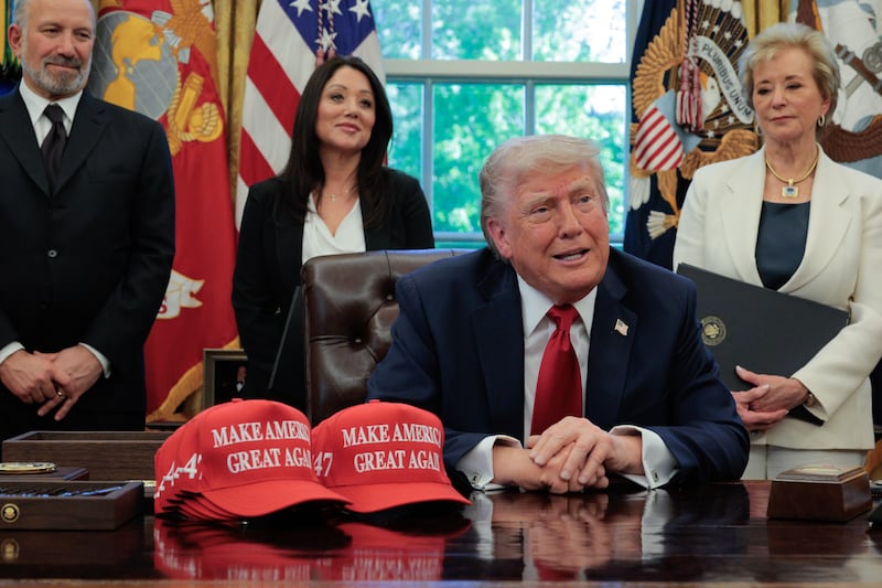 Donald Trump, Howard Lutnick, Lori Chavez-DeRemer and Linda McMahon