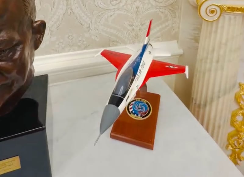 YF-16